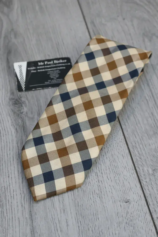 AQUASCUTUM House Check 100% Pure Silk Tie Made in Italy