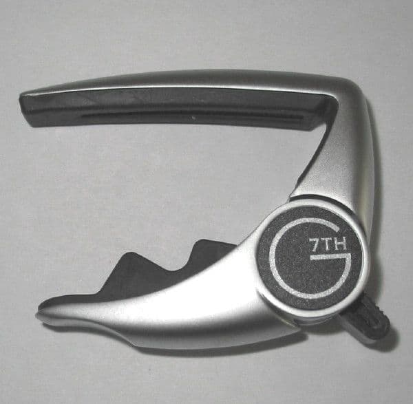 G7 Performance Capo-6 string guita, profiled finger board| Brown Dog Banjos