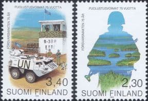 Finland 1993  United Nations/ Soldier/ Map/ Military Vehicle 2v set  (n13607r)