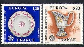 France 1976 Europa  /  Ceramics  /  China  /  Porcelain  /  Plate  /  Jug  /  Art  /  Craft 2v set (n37368)