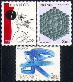 France 1977 Art  /  Paintings  /  Design  /  Birds 3v set (n30868)