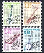 France 1992 Musical Instruments / Music / Guitar / Banjo / Pre-cancelled 4v set (n33943)