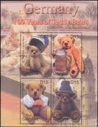 Gambia 2002 Teddy Bears/ 100th Anniversary/ Toys/ Teddies/ Beer/ Hats/ Costumes 4v m/s (s2376)