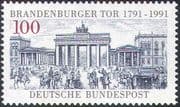 Germany 1991 Brandenburg Gate/ Buildings/ Architecture/ Monuments/Horses/ Carriages/ Transport 1v (n25076)