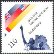 Germany 1999 Berlin Air-bridge/ Airlift/ Planes/ Transport/ Flags/ History 1v (n29756)