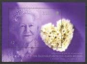 Guernsey 2002 Queen Mother / Royalty / Flowers m / s (n26555)