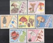 Guinea Bissau 1988 Fungi/ Nature/ Plants/ Mushrooms 7v set (b4086)