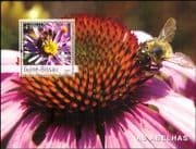 Guinea-Bissau 2003 Bees/ Flowers/ Insects/ Nature/ Wildlife/ Scouts/ Bee 1v m/s (n12307)