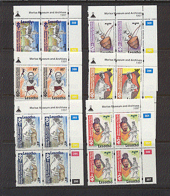 Lesotho 1998 Rock Painting / Traditional Weapons b n16437