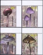 Mustique (St Vincent) 2010 Fungi/ Mushrooms/ Plants/ Nature 4v set (b3094b)