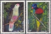 New Caledonia 1982 Birds/ Fruit Dove/ Lory/ Parrot/ Nature/ Wildlife 2v set (n22396)