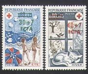 Reunion 1974 Red Cross/ Medical/ Welfare/ Cat/ Bird/ Beach/ Seasons 2v set (n34778)