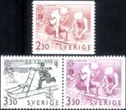 Sweden 1989 Europa/ Children's Games/ Toys/ Boats/ Sled/ Toboggan 3v set coil/booklet (n46346)