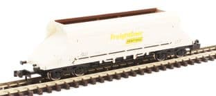 2F-026-011 HIA Freightliner White Hvy Haul Limestone Hoppe