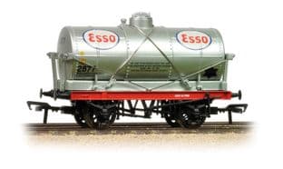37-684A 14 Ton Tank Wagon ESSO