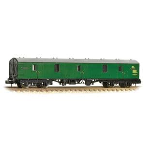 374-131A BR Mk1 GUV (SR) Green