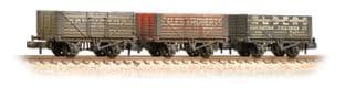 377-097 Coal Trader Triple Pack 7 Plank Pvte. Owner Wagons Weathered