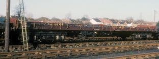 38-900   BR Mk1 Carflat Wagon BR Bauxite