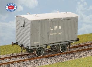 PS09 LMS Ventilated Van Corrugated Ends