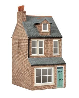 R7353 Victorian Terrace House Right Middle