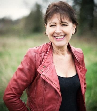 Dr Lin Day - Founder and Company Director