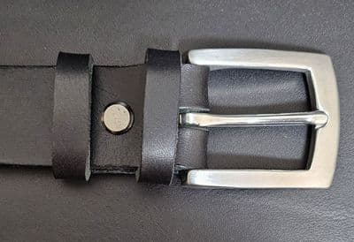 30mm Italian Leather Black Belt with Optional Stainless Steel Buckle. Chicago Screw Fitting