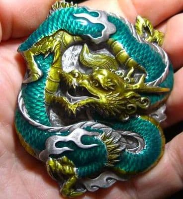 CHINESE GREEN DRAGON BELT BUCKLE+ display stand. Code GJ4