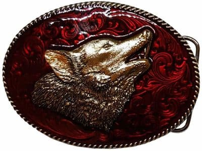 Howling Wolf Gold Plated Belt Buckle with display stand. Code MD5