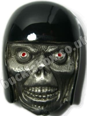 SKULL IN HELMET Belt Buckle + display stand