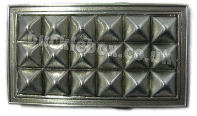 Studs Belt Buckle + display stand. Code LL8