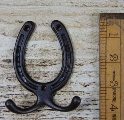 HORSESHOE 4″ X 3″