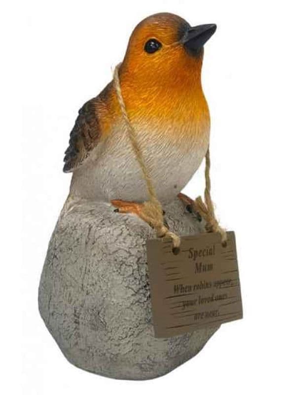 Mum Robi Mum Robin on Rock with Hanging Plaque
