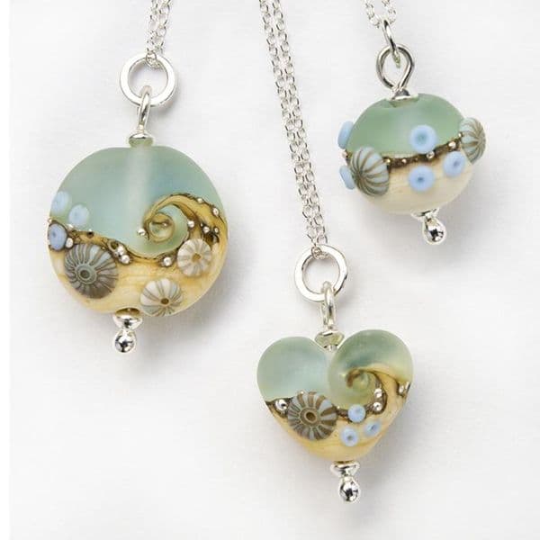 Beach Babe Necklace | Sea Spray | Julie Fountain