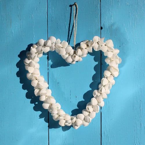 Heart Shaped Cockle Shell Wreath