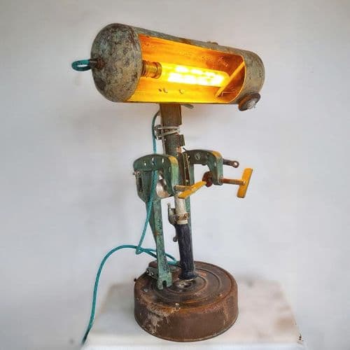 Seagull Desk Table Lamp