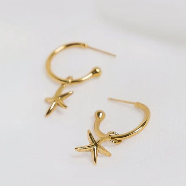 Starfish Huggy Charm Hoop Earrings Gold | Gold Earrings | Sarah Adams