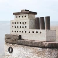 Steam Ocean Liner | Model Boat | Decorative Boat