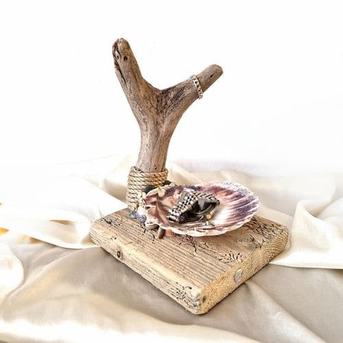 Unisex Driftwood Jewellery Stand