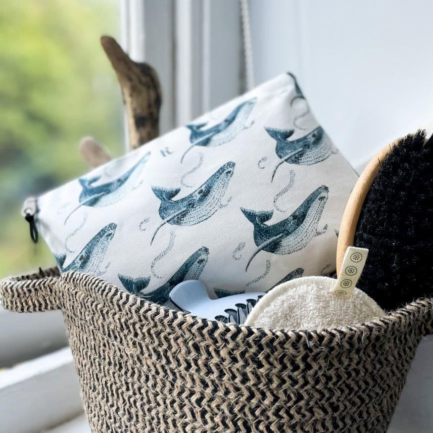 Whale Makeup Pouch Bag - White
