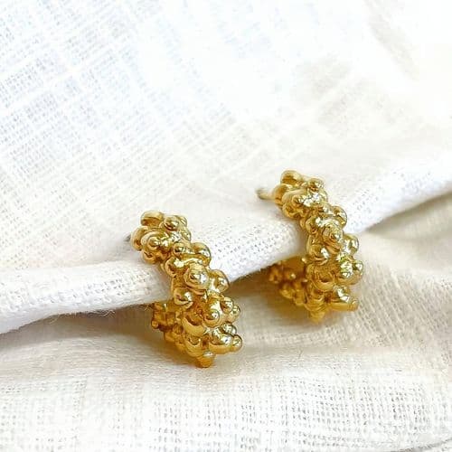Whitewater - Huggy Hoop Earrings - Gold