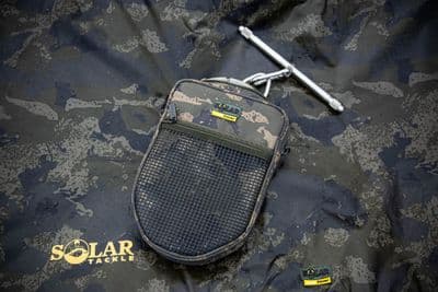 Solar Undercover Camo Scales Pouch
