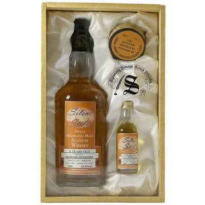 Glenugie 1966 31 Year Old, Signatory Vintage Silent Stills with Case