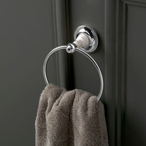Classic Round Towel Ring
