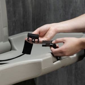 Healey & Lord HL7640 wall mounted short projection landscape baby change unit