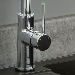 Healey & Lord Modern Collection Deck-Mounted Monobloc Kitchen Mixer Tap with Pull-Out Nozzle