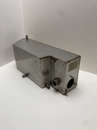 Hobart Undercounter dishwasher rinse tank