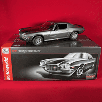 Auto World American Muscle: 1970 Chevy Camaro Z28 - 1:18 Scale Diecast Model - Metallic Grey