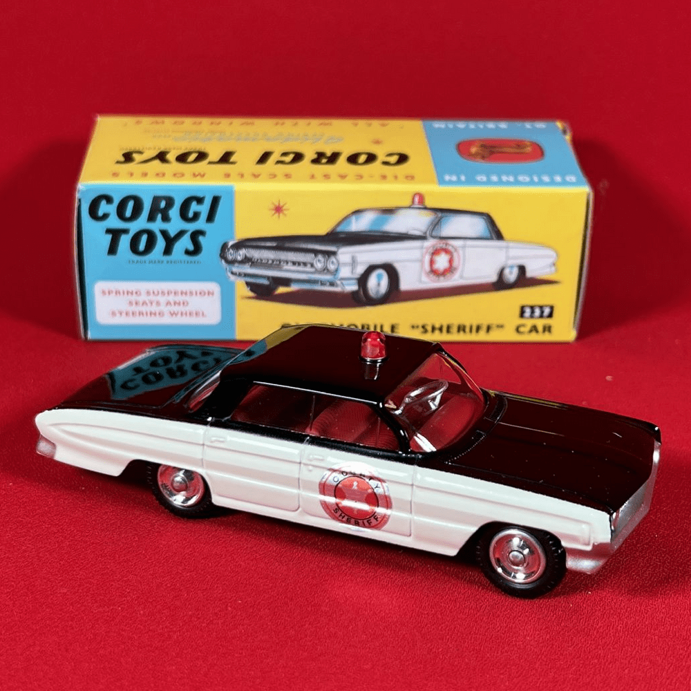 corgi-model-club-237-