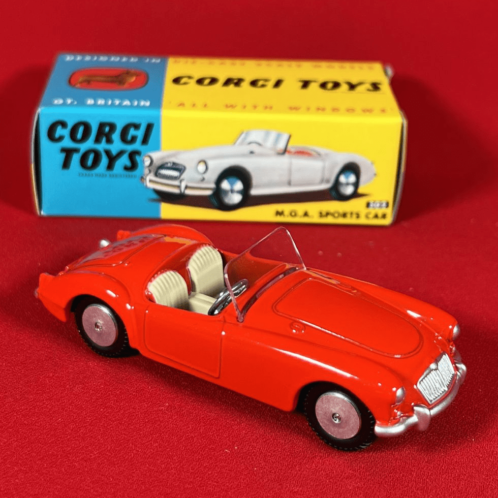 Corgi Toys 302 MGA Sports Car grünmetallic Nr.2 #007
