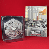 Doctor Who Figurine Collection Special: The Tardis Console The Five Doctors